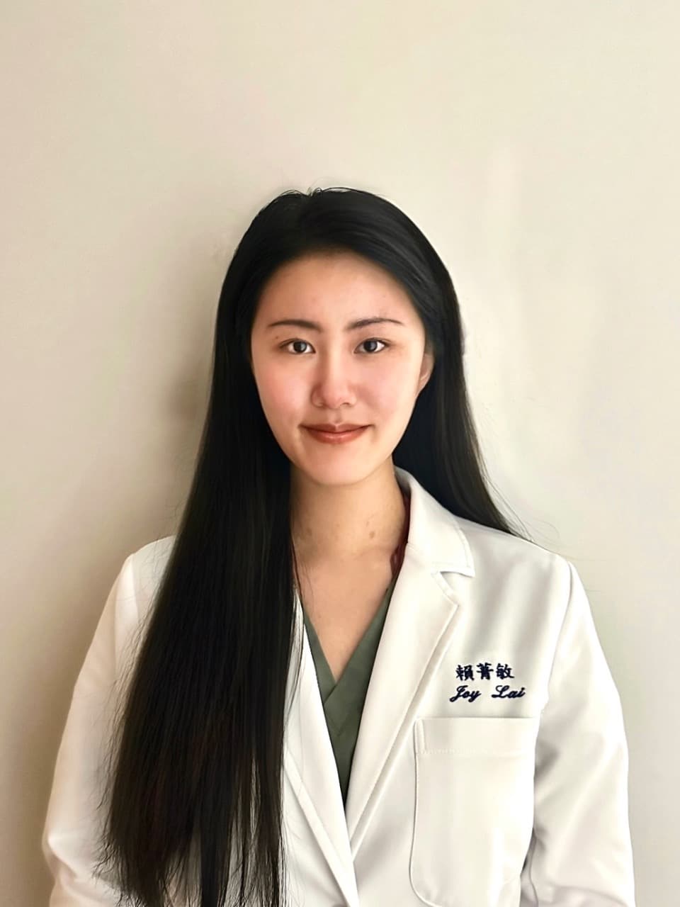 Joy Lai, TCM Practitioner practicing in North Vancouver, BC