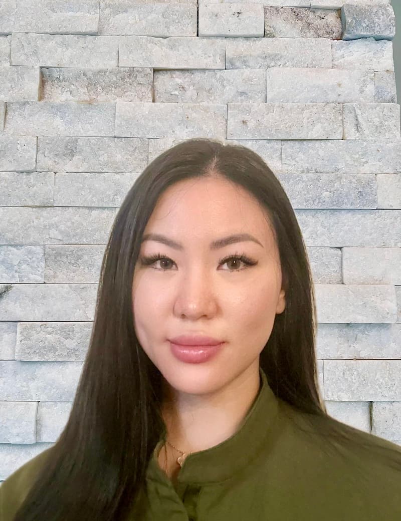 Kaitlin Tu, TCM Practitioner practicing in Vancouver, BC