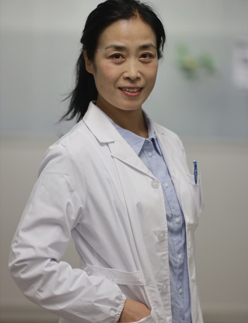 Ai Hong (Iris) Liu, TCM Practitioner in Delta, BC