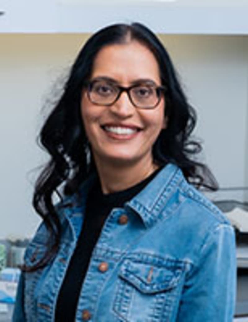Sukhvinder Uppal, TCM Practitioner practicing in 3 cities across BC