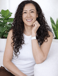 Winnie Ng