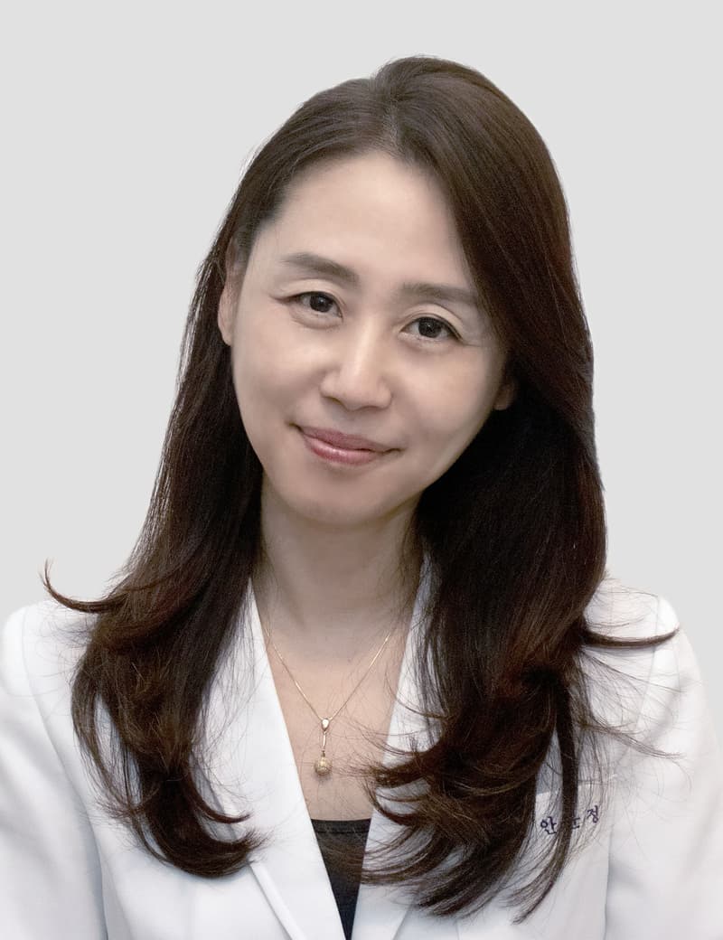 Youn Jung (Anne) Ahan