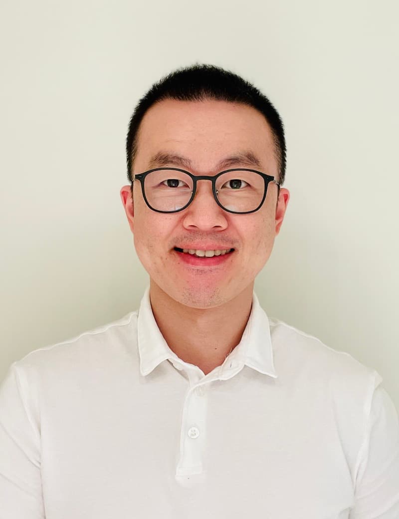 Kyung Hwan Kim