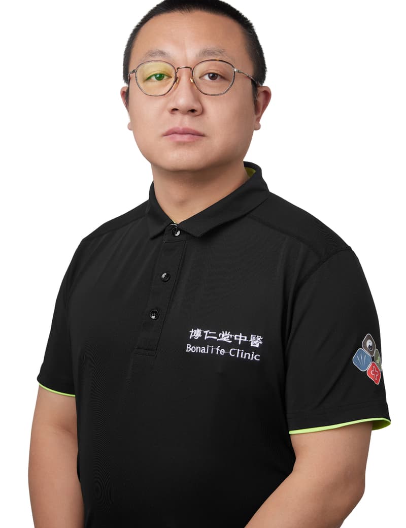 Bruce Xiang Zhang, TCM Practitioner practicing in Burnaby and Richmond, BC