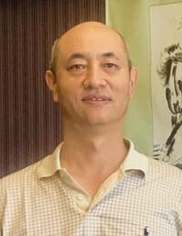 Xue (Victor) He